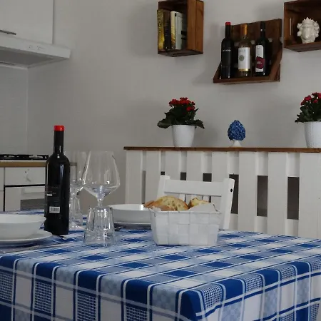 Trinacria Bedda Apartament *